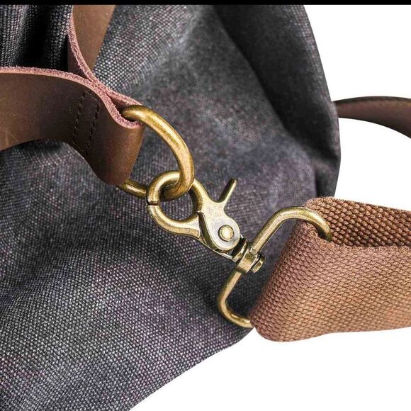 ZEDE PONT-DES-ARTS 18 Liter Canvas Bag in Olive with Chocolate Brown Straps. NWT - Picture 9 of 16